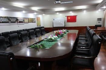 Dongfang Hotel Harbin Extérieur photo